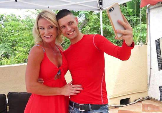 Snapped A Selfie With This Tanned MILF Right Before I Fucked Her Hard!