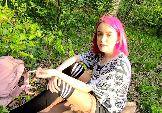Fought With Boyfriend Over iPhone... Cheated In Woods With Stranger!
