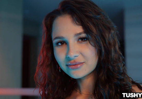 Hot Anal With Cute Girl Ends With Cum In Her Mouth!
