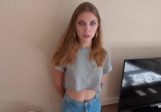 Stepsister Felt Awkward... But Couldn't Refuse My Cock!