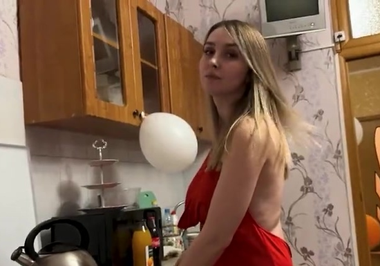 Fucked My Best Friend's Sexy Hot Mom Hard!