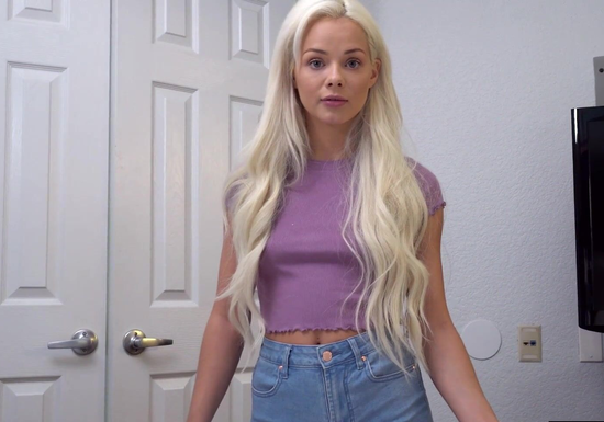 Stepsister Sucked My Cock And Let Me Fuck Her In Exchange For Cash!